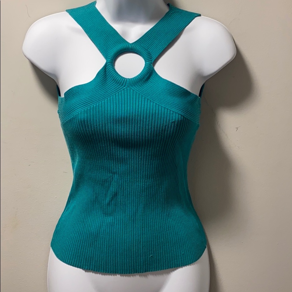 Stylish top for women